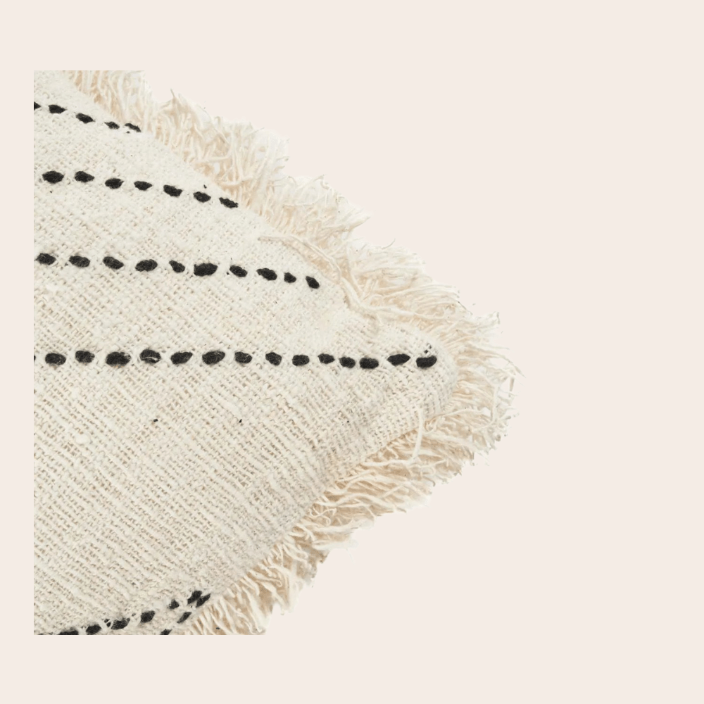 Tribal Kussenhoes - Wit met Zwart Patroon - Boho Sierkussen