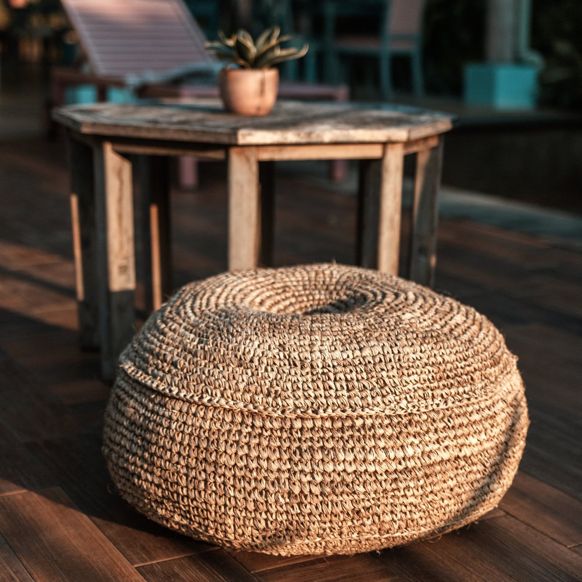 Handgemaakte Raffia Poef – Boho Zitzak van Natuurlijke Vezels – 55 & 65 cm - Studio Botanika