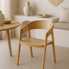 Minimalistische Eetkamerstoel – Scandinavische Stijl