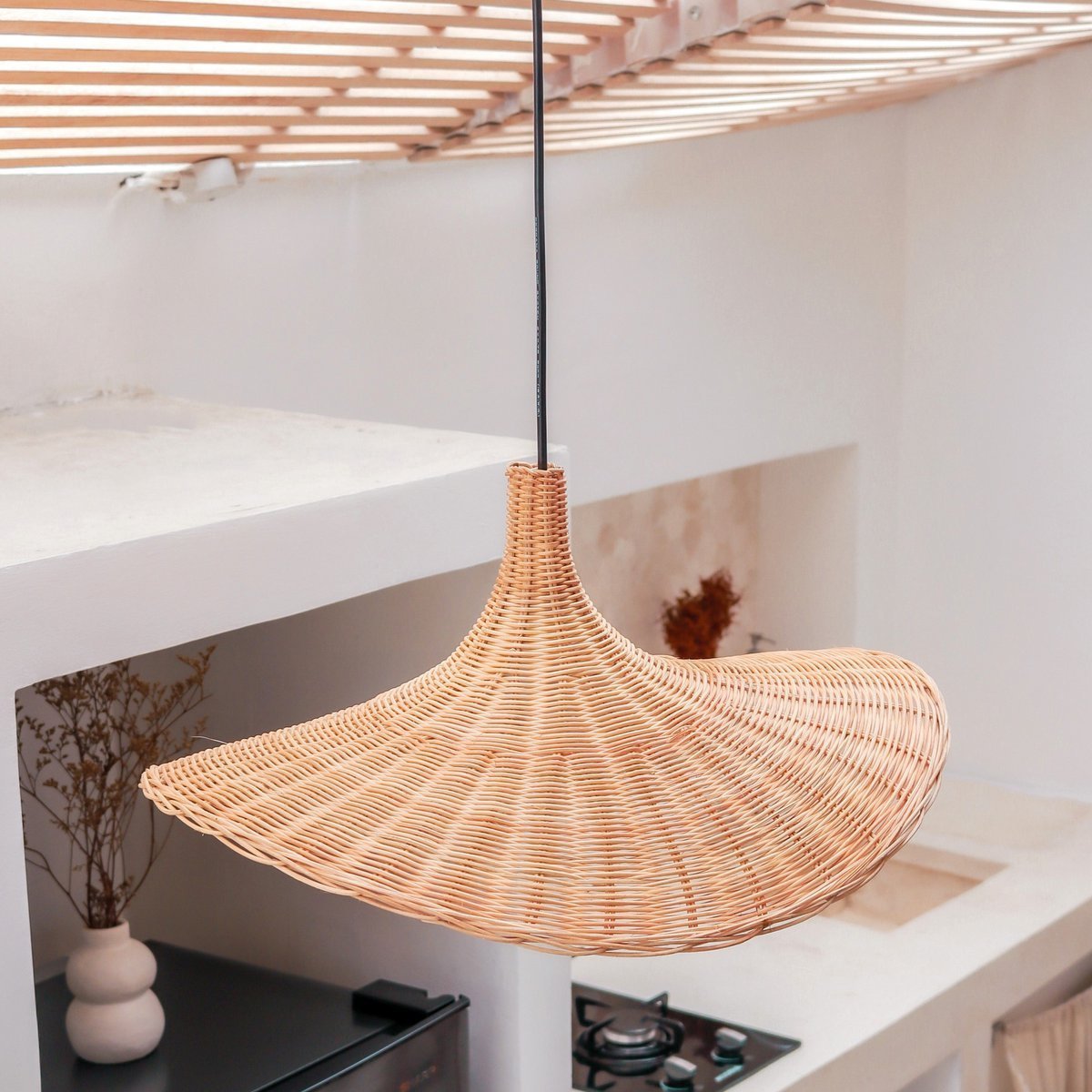 Rotan Hanglamp met Hoedvorm