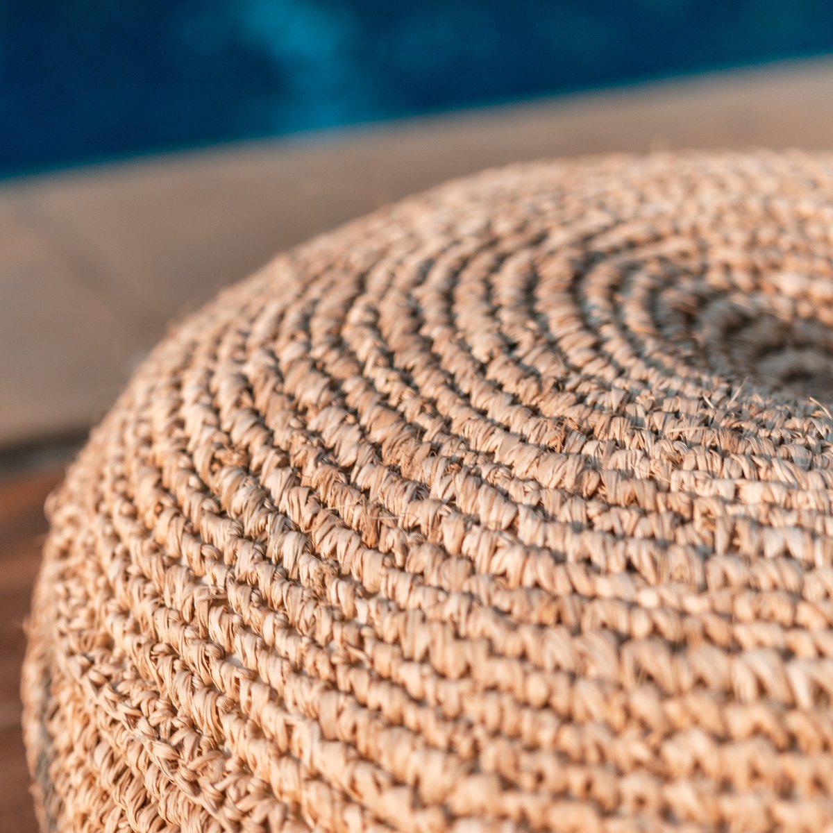 Handgemaakte Raffia Poef – Boho Zitzak van Natuurlijke Vezels – 55 & 65 cm - Studio Botanika