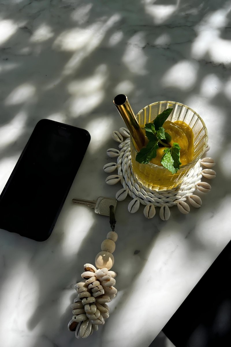 Boho Zeegras Onderzetter met Schelpen - Wit
